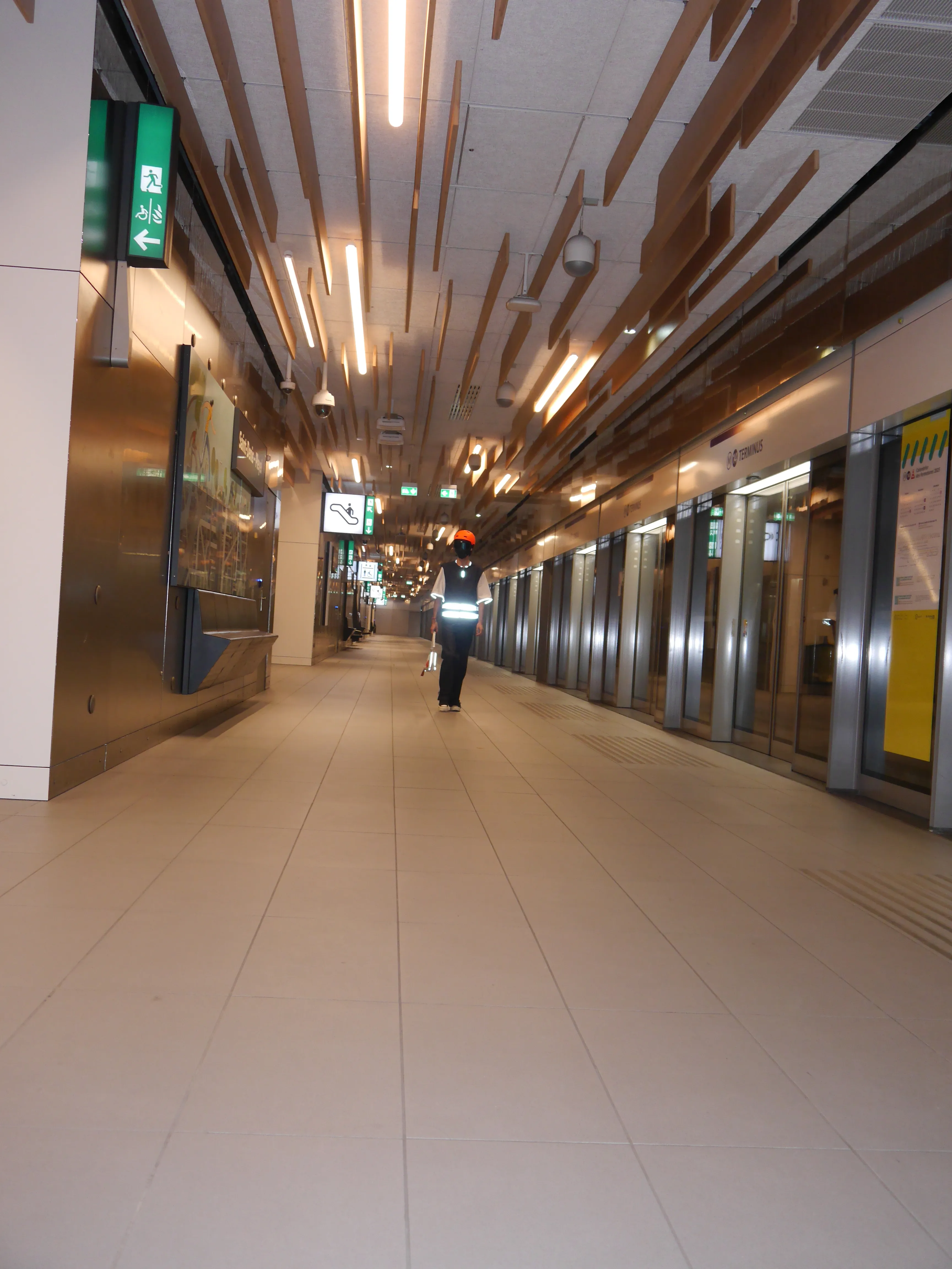 safetyvestinalittlebitlessugly 15